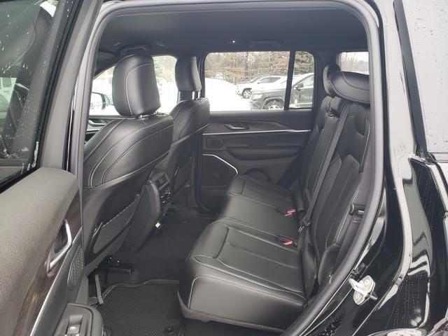 new 2026 Jeep Grand Cherokee car, priced at $43,164