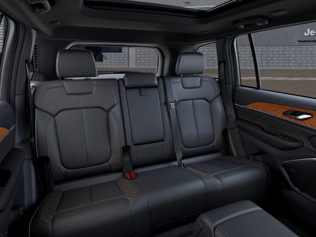 new 2026 Jeep Grand Cherokee car, priced at $61,505