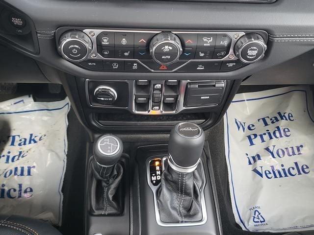 new 2026 Jeep Gladiator car, priced at $46,178