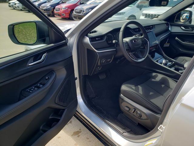 new 2026 Jeep Grand Cherokee L car, priced at $46,750