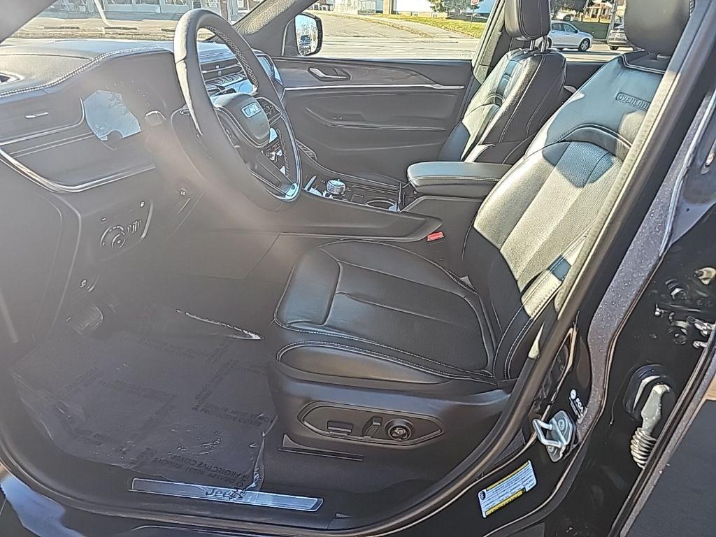 used 2024 Jeep Grand Cherokee 4xe car, priced at $42,981