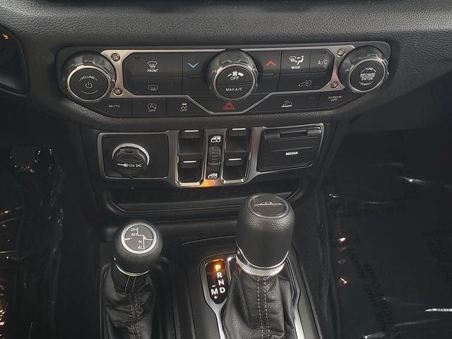 new 2026 Jeep Gladiator car, priced at $44,060