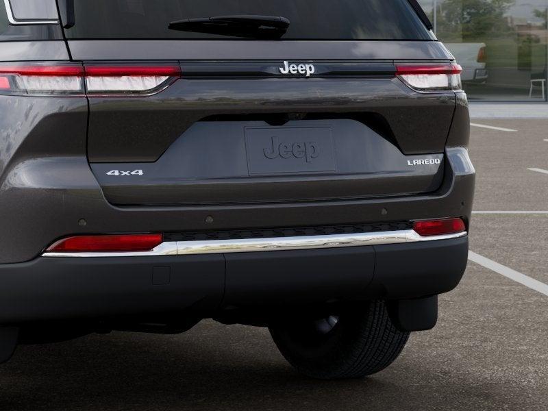 new 2026 Jeep Grand Cherokee car, priced at $36,869