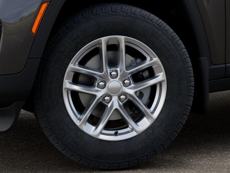 new 2026 Jeep Grand Cherokee car, priced at $36,869