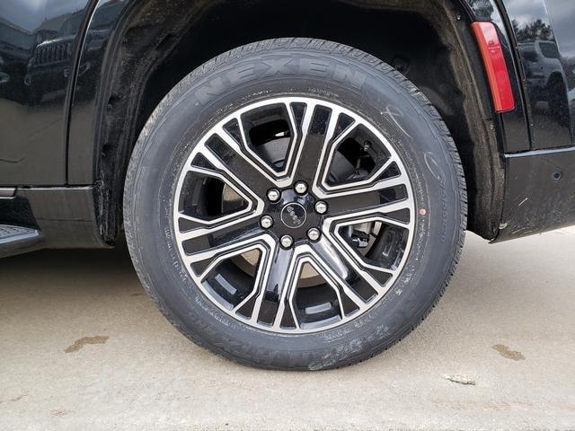 new 2026 Jeep Grand Wagoneer car, priced at $68,245