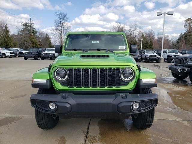 new 2026 Jeep Gladiator car, priced at $46,374