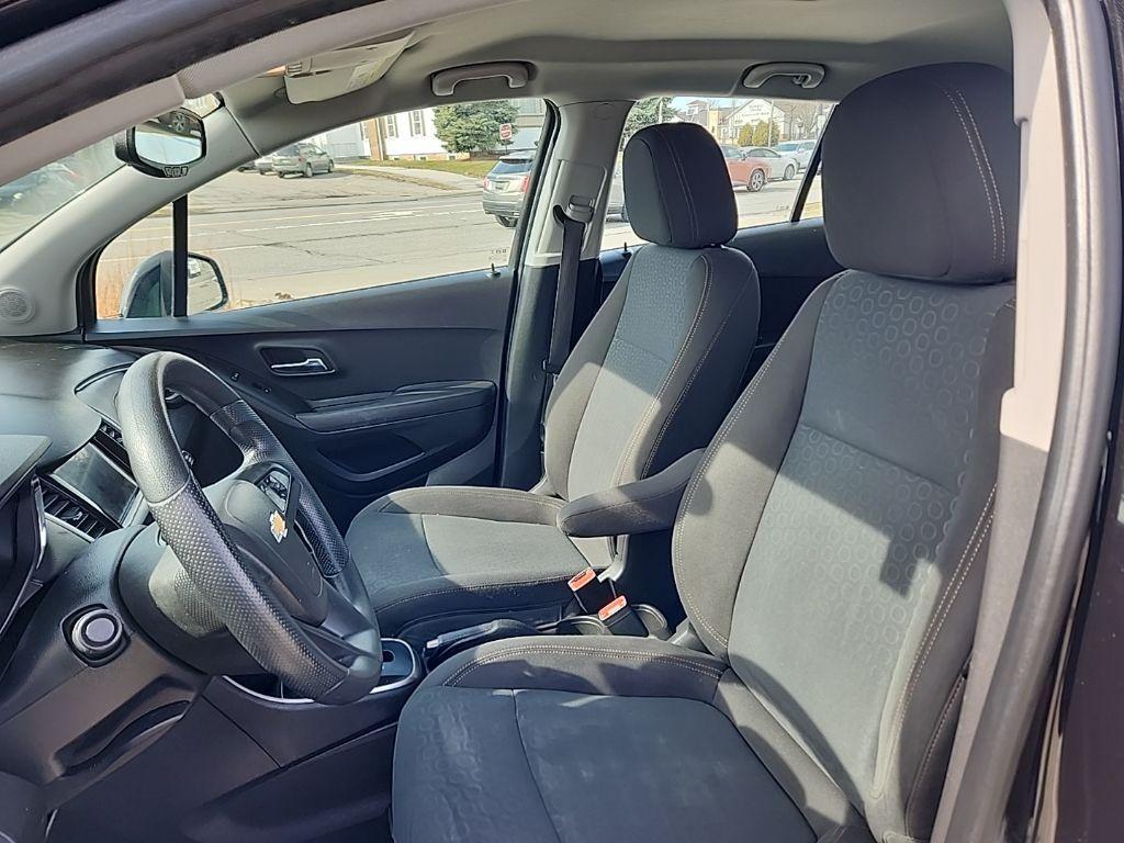 used 2020 Chevrolet Trax car, priced at $9,981