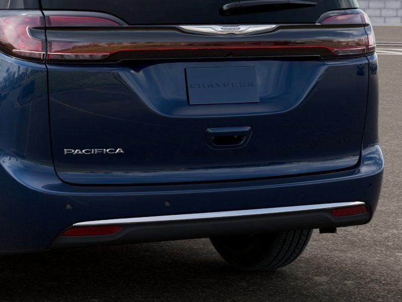 new 2025 Chrysler Pacifica car, priced at $43,220