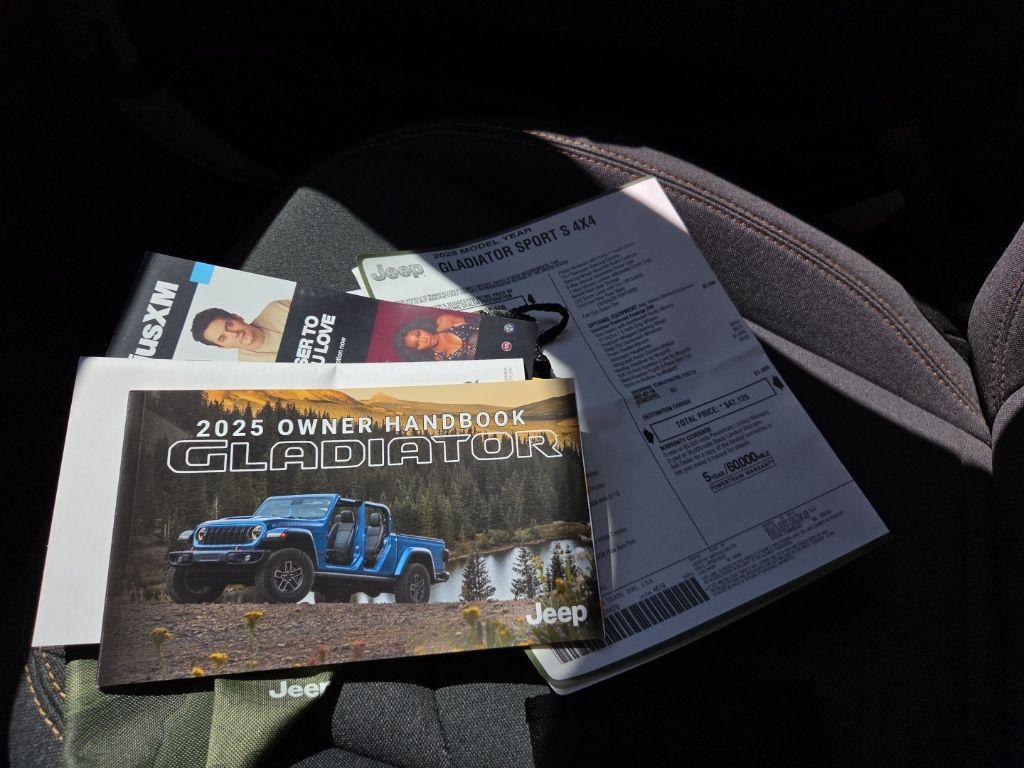 used 2025 Jeep Gladiator car, priced at $36,981