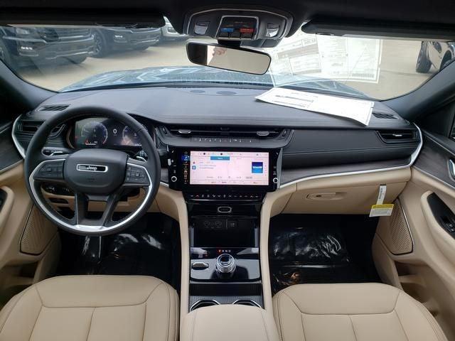 new 2026 Jeep Grand Cherokee L car, priced at $48,804