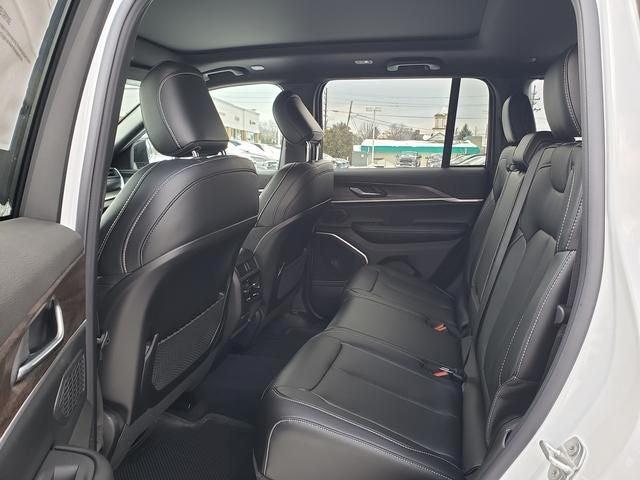 new 2026 Jeep Grand Cherokee car, priced at $44,034