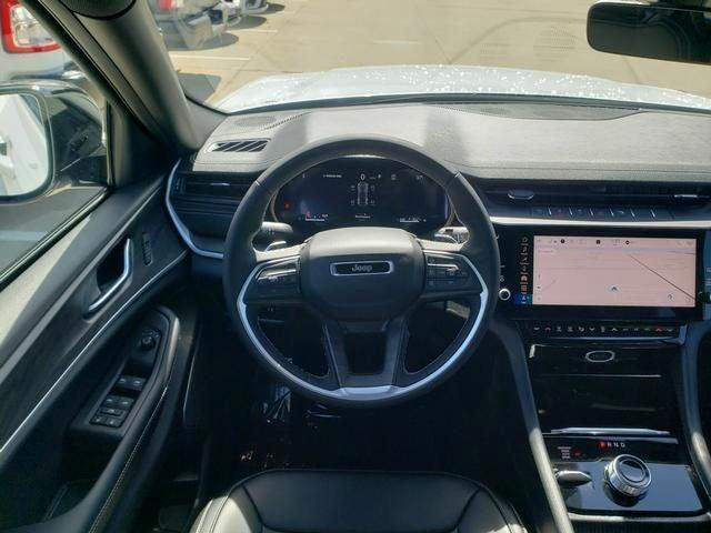 new 2026 Jeep Grand Cherokee car, priced at $48,630