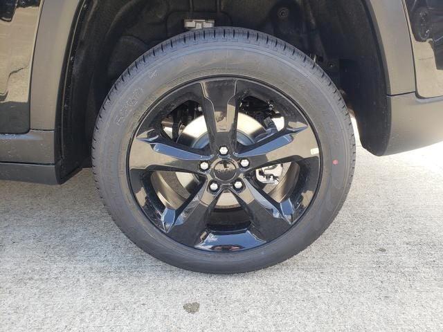 new 2026 Jeep Grand Cherokee car, priced at $49,225