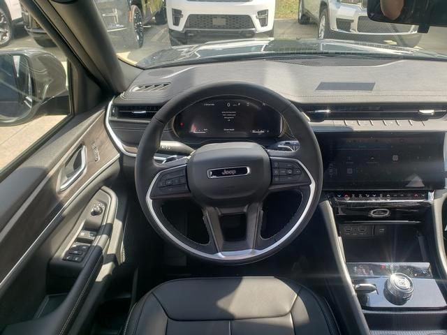 new 2026 Jeep Grand Cherokee car, priced at $49,225