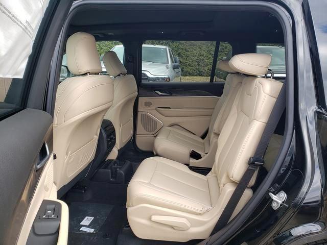 new 2026 Jeep Grand Cherokee L car, priced at $47,721