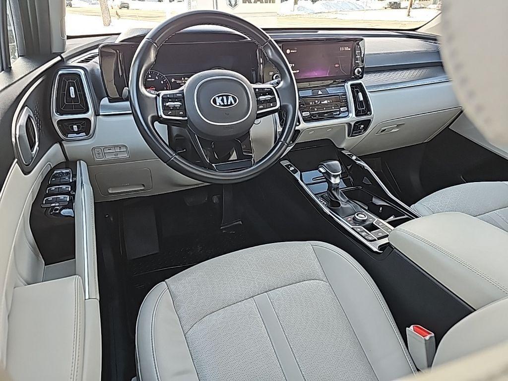 used 2021 Kia Sorento car, priced at $22,381