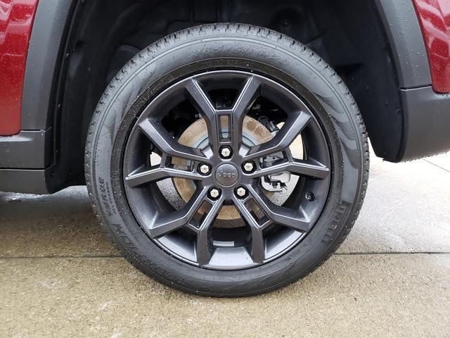 new 2025 Jeep Grand Cherokee car, priced at $48,155