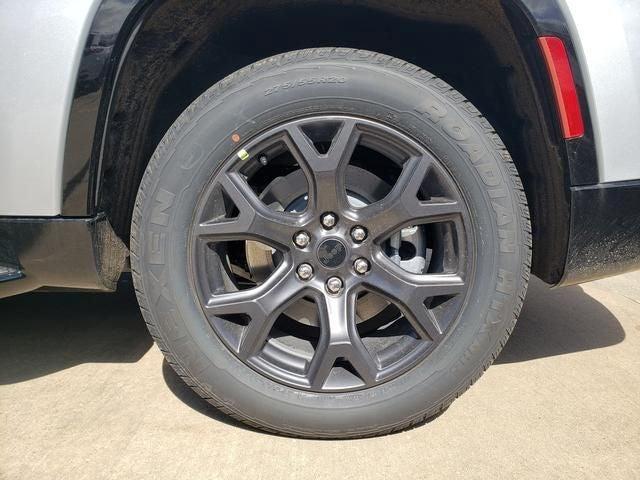 new 2026 Jeep Grand Wagoneer car, priced at $70,003