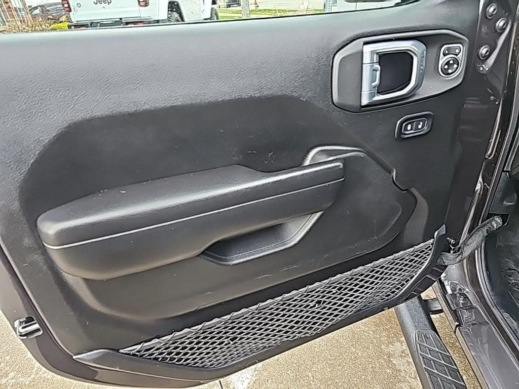 used 2021 Jeep Wrangler Unlimited car, priced at $25,481