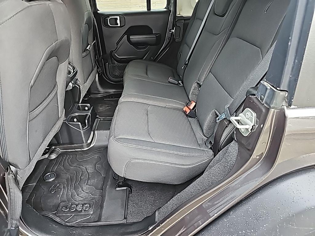 used 2021 Jeep Wrangler Unlimited car, priced at $25,481