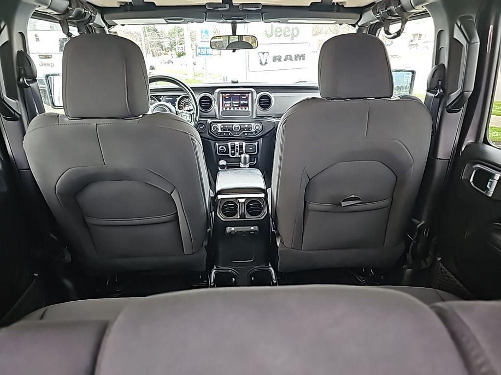 used 2021 Jeep Wrangler Unlimited car, priced at $25,481