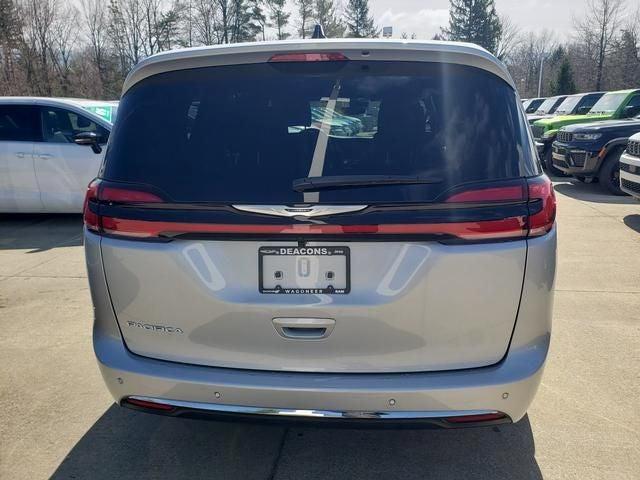 new 2026 Chrysler Pacifica car, priced at $41,737