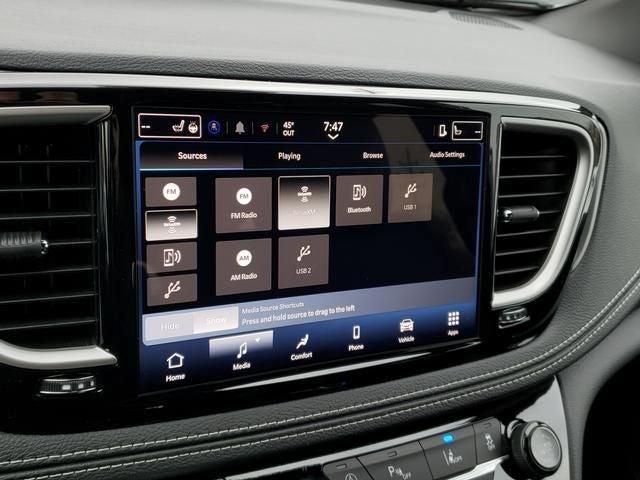 new 2026 Chrysler Pacifica car, priced at $40,871