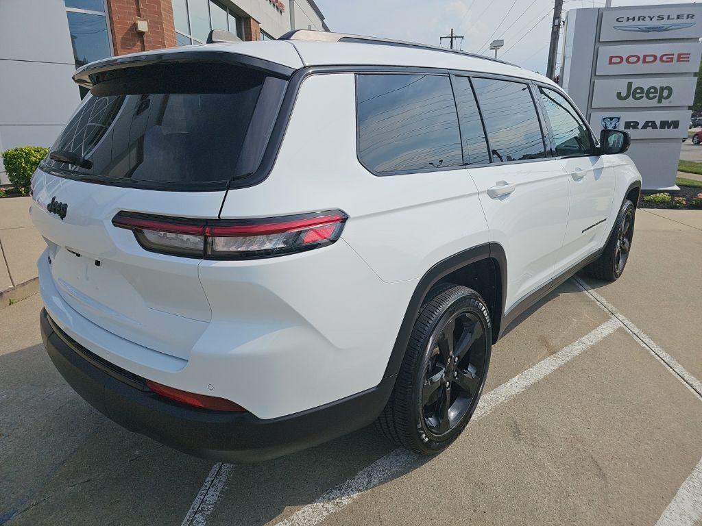 used 2025 Jeep Grand Cherokee L car, priced at $38,681