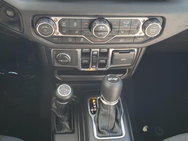 new 2026 Jeep Wrangler car, priced at $45,746