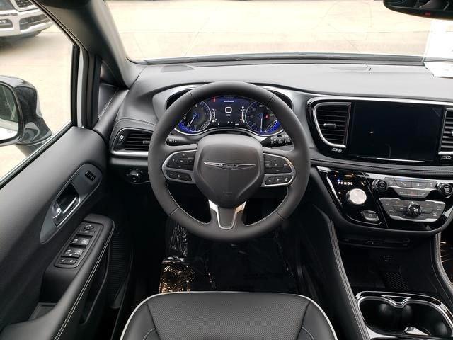 new 2026 Chrysler Pacifica car, priced at $53,172