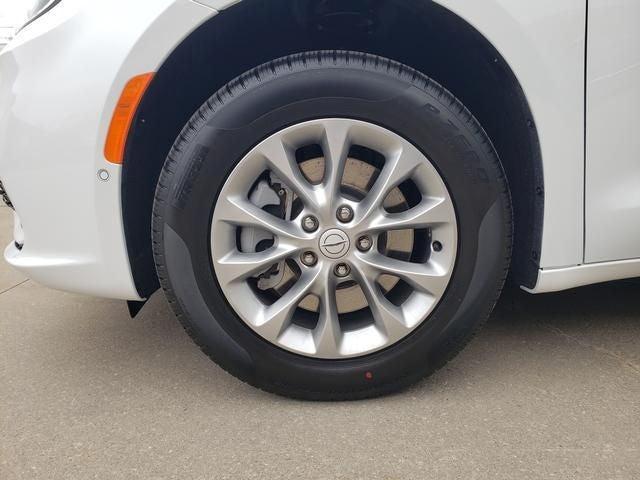 new 2026 Chrysler Pacifica car, priced at $53,172