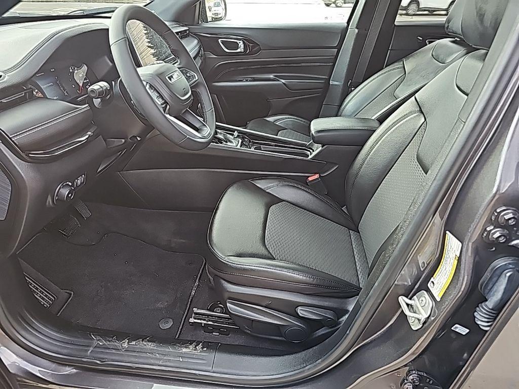 used 2022 Jeep Compass car, priced at $23,981