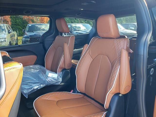 new 2026 Chrysler Pacifica car, priced at $51,468