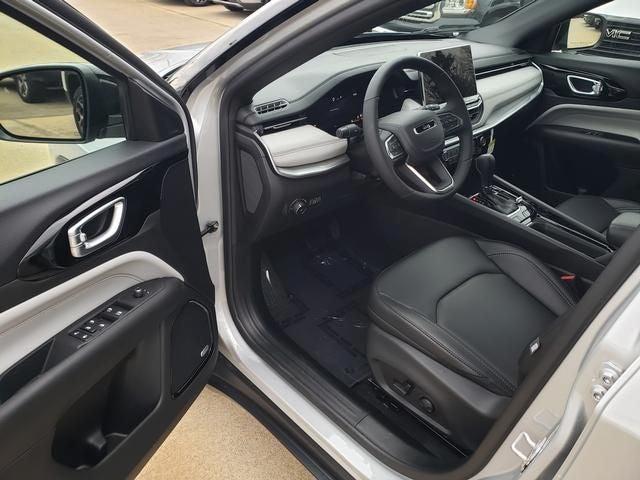 new 2026 Jeep Compass car, priced at $34,105