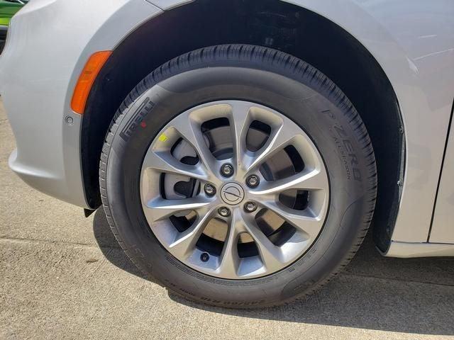 new 2026 Chrysler Pacifica car, priced at $44,899