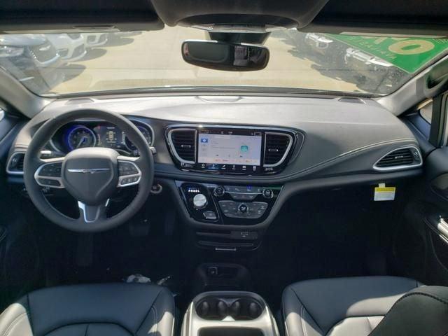 new 2026 Chrysler Pacifica car, priced at $44,899