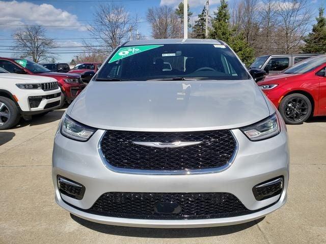 new 2026 Chrysler Pacifica car, priced at $44,899