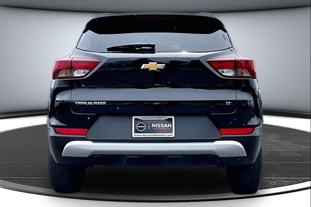 used 2025 Chevrolet TrailBlazer car, priced at $21,881