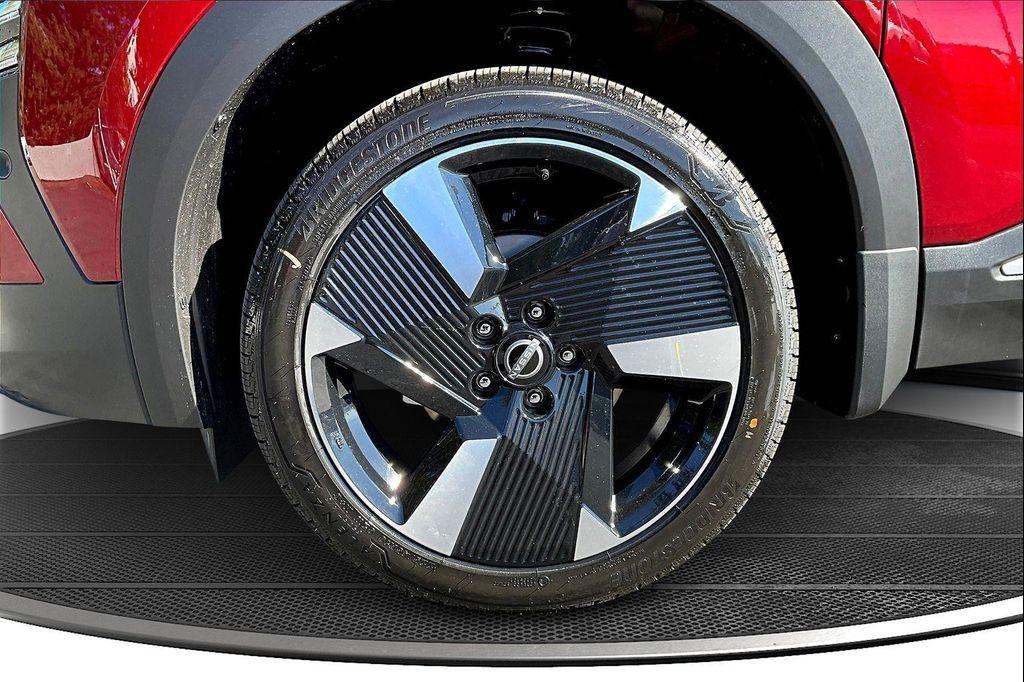 new 2026 Nissan Kicks car, priced at $29,712