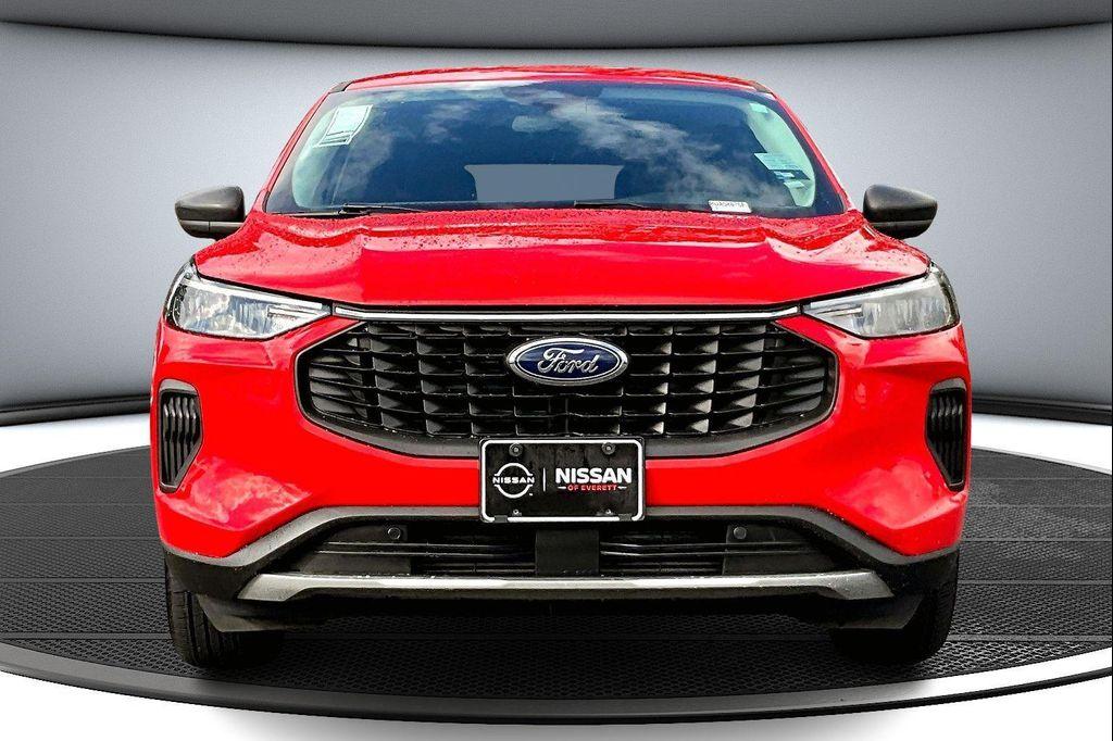 used 2024 Ford Escape car, priced at $20,991