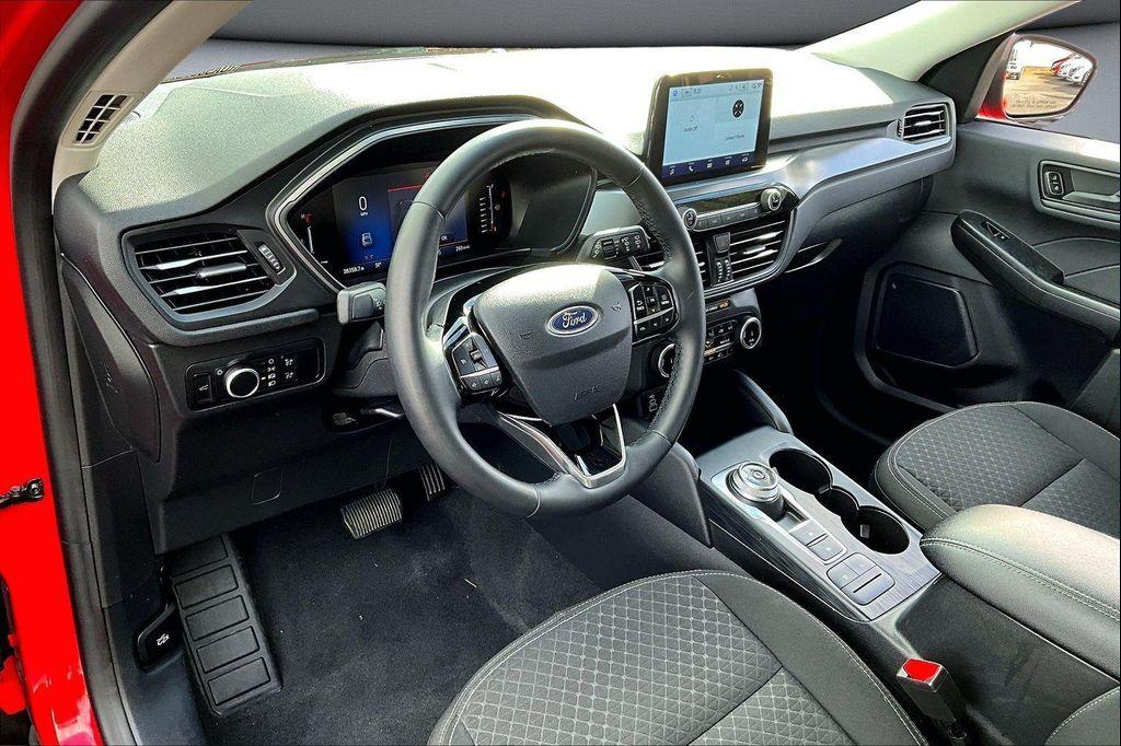 used 2024 Ford Escape car, priced at $20,991