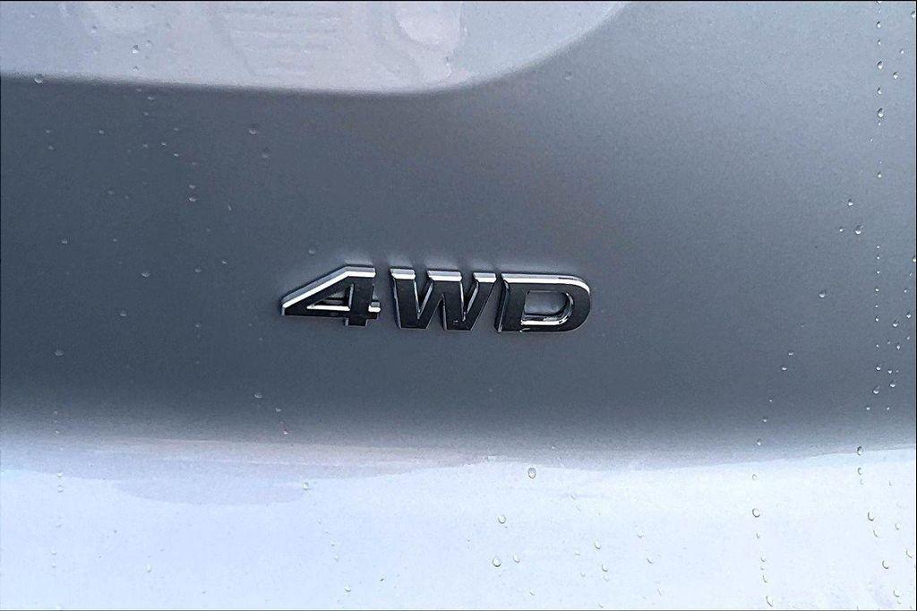 new 2025 Nissan Pathfinder car, priced at $38,665