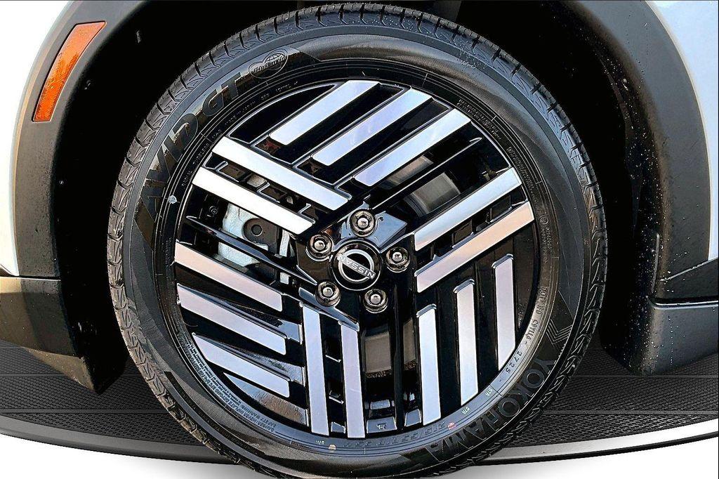 new 2026 Nissan Leaf car, priced at $36,699