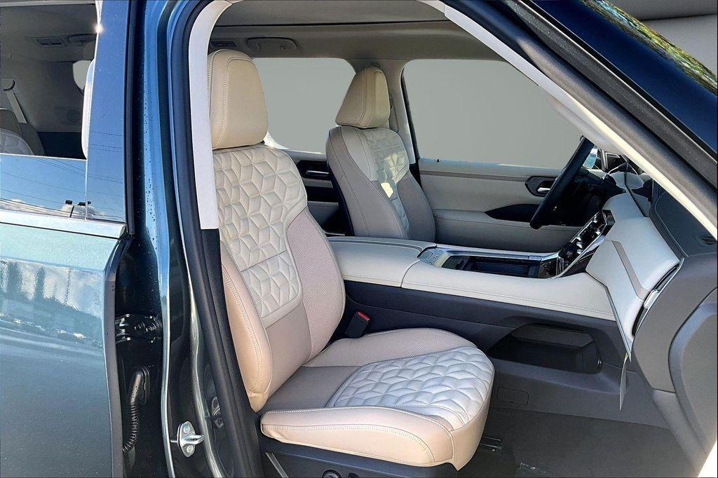 new 2026 Nissan Armada car, priced at $75,502