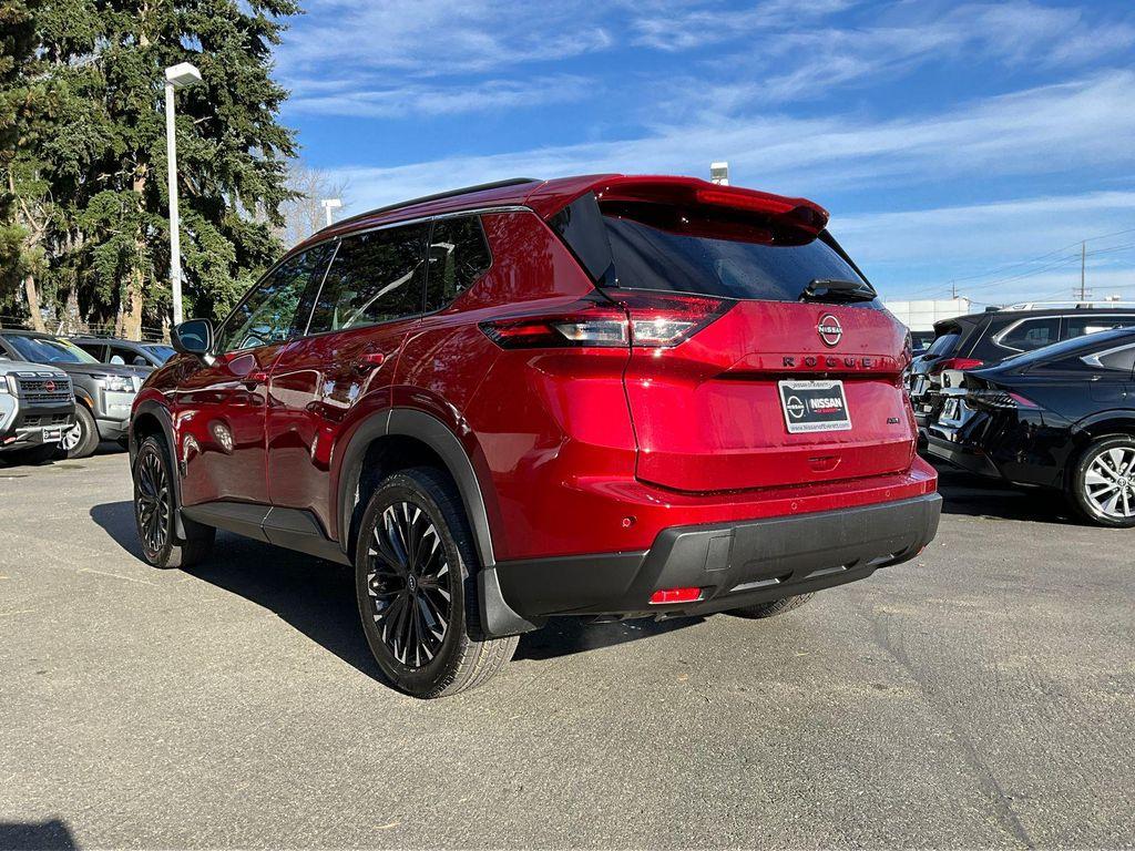 new 2025 Nissan Pathfinder car, priced at $45,058
