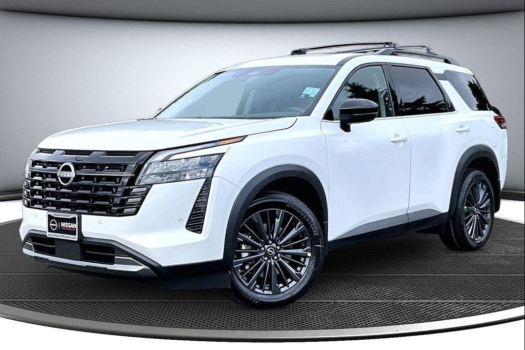 new 2026 Nissan Pathfinder car, priced at $45,012