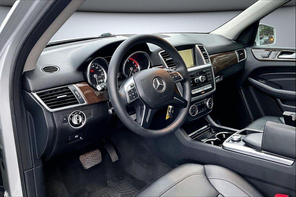 used 2015 Mercedes-Benz M-Class car, priced at $15,111