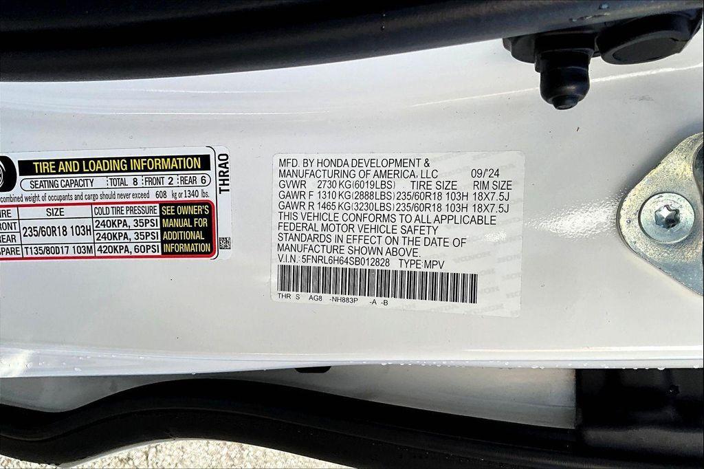 used 2025 Honda Odyssey car, priced at $35,671