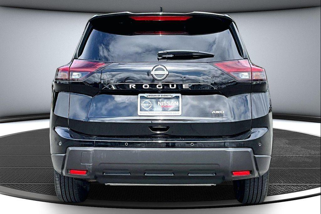 used 2025 Nissan Rogue car, priced at $22,991