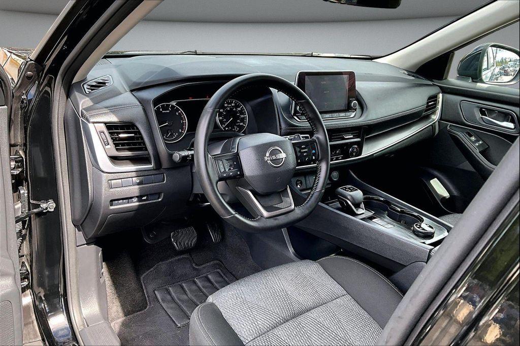 used 2025 Nissan Rogue car, priced at $22,991